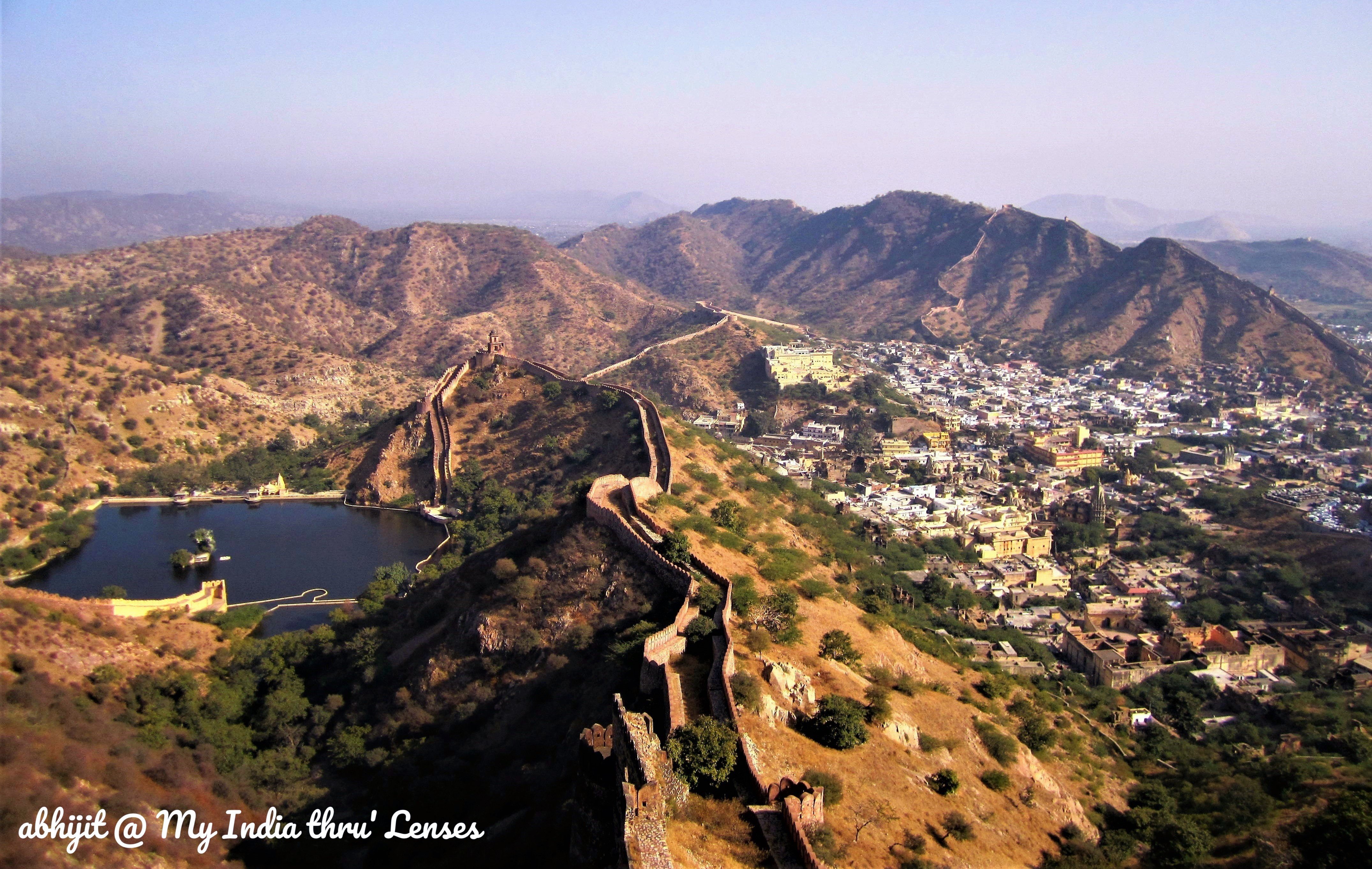 View of Aravalli hills and the fortifications from the top of Jaigarh Fort