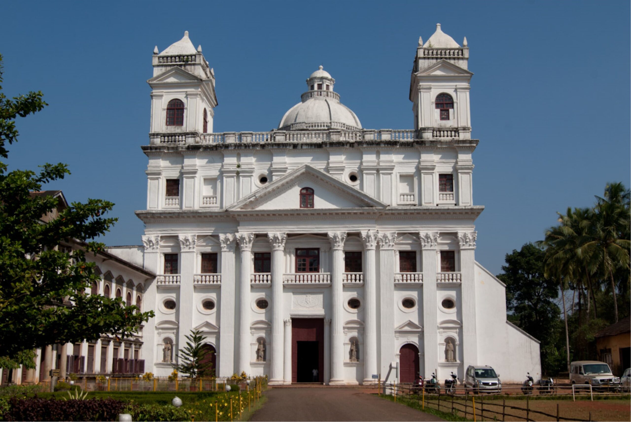 Church of St. Cajetan | PC - theorangemango.com