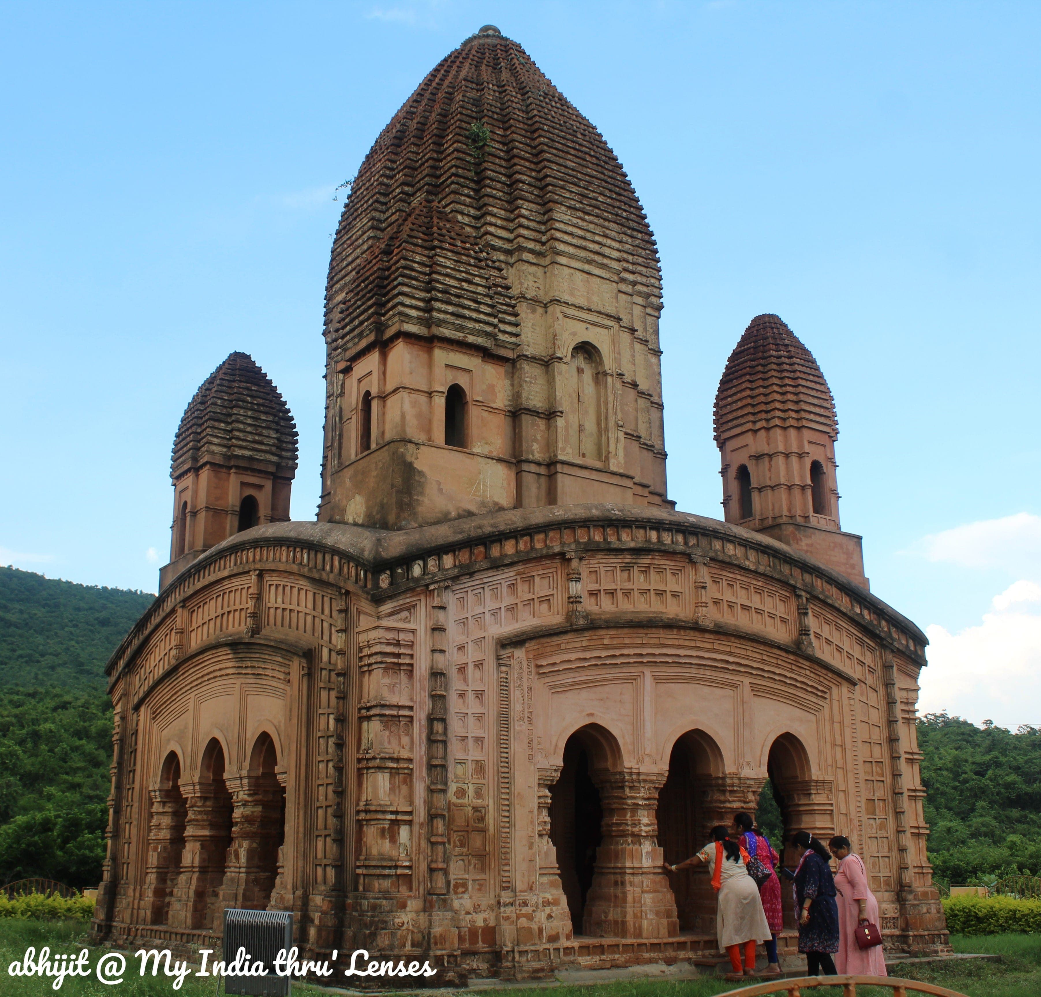 The Renovated Pancharatna Temple